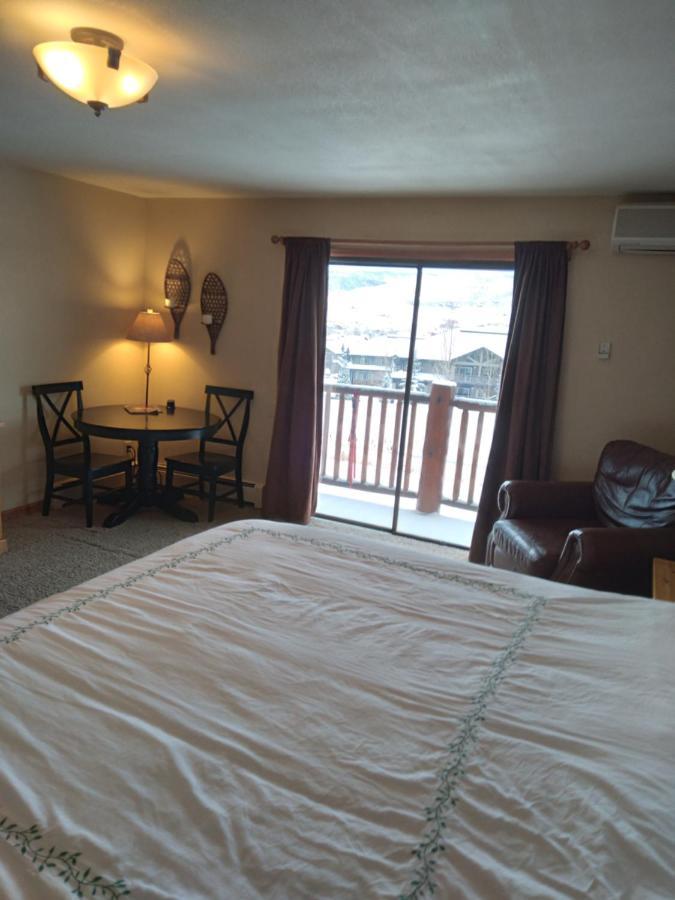 The Inn At Steamboat Стиймбоут Спрингс Екстериор снимка